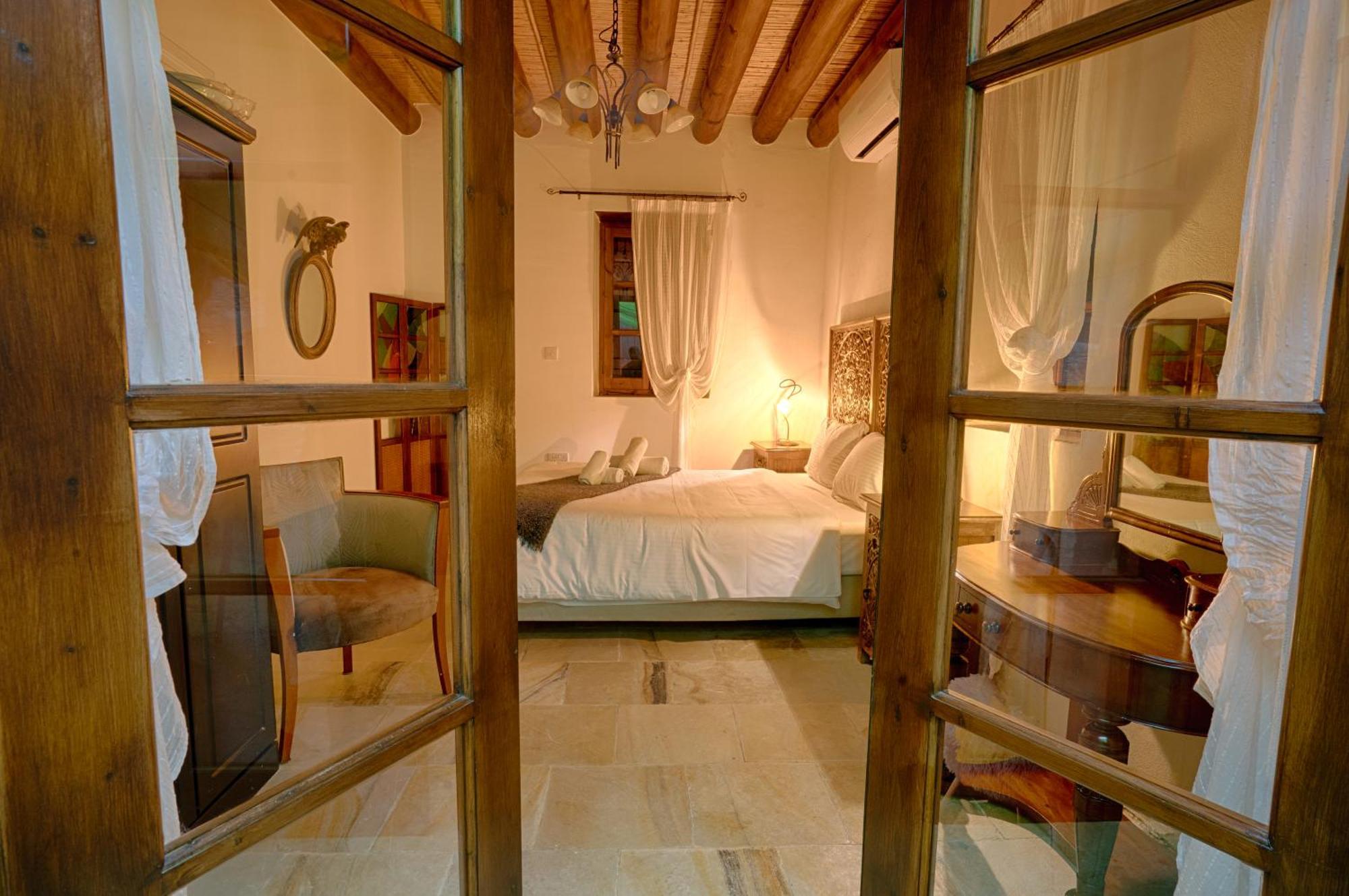Oinoessa Traditional Boutique Guest Houses Лофу Экстерьер фото