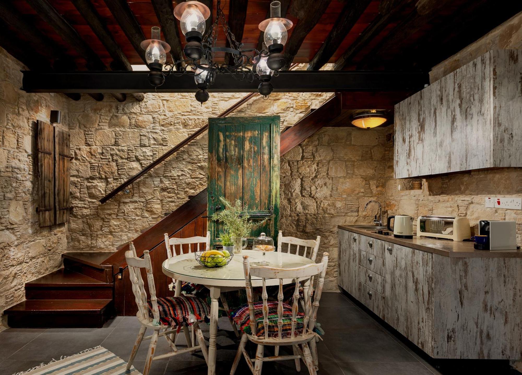 Oinoessa Traditional Boutique Guest Houses Лофу Экстерьер фото